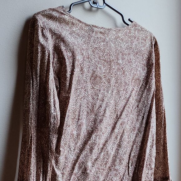 NWT American Eagle Outfitters Brown/Cream Henna Pattern Blouse Size Medium - Picture 13 of 16